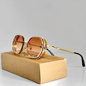Riley Grove Old-Town Aviator Sunglasses